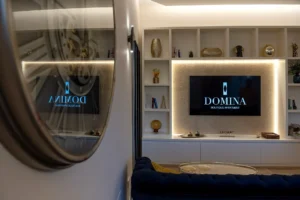 Domina