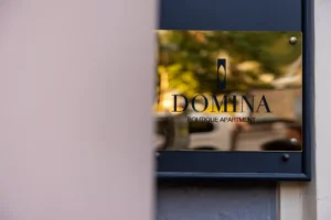 Domina